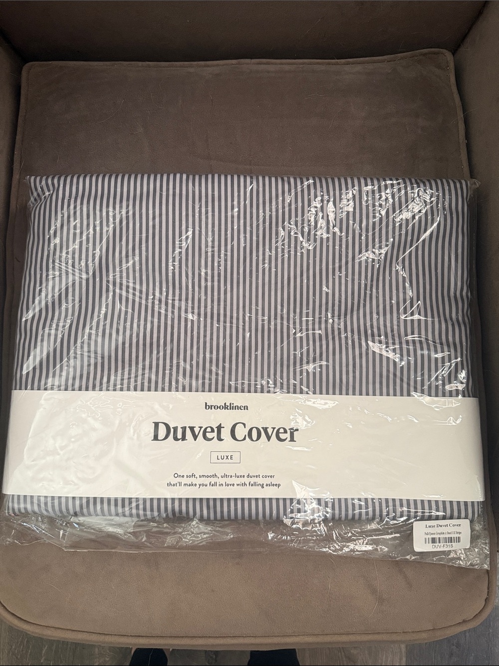 Brooklinen Luxe Striped Duvet Cover in Graphite and steel